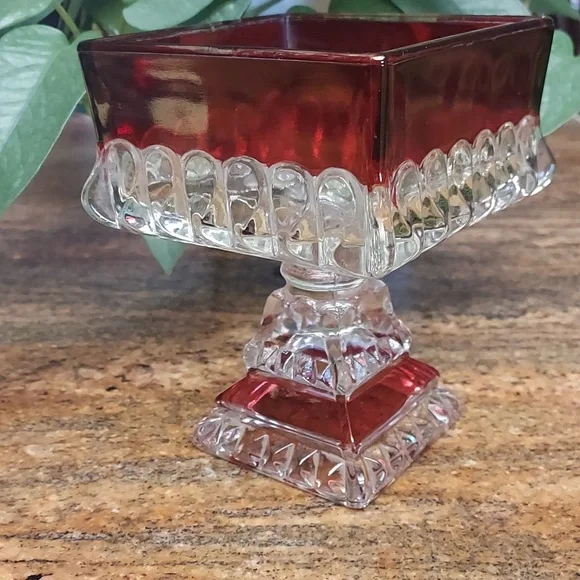 Westmorland Pedestal Compote/Candy Dish. - Picture 4 of 8